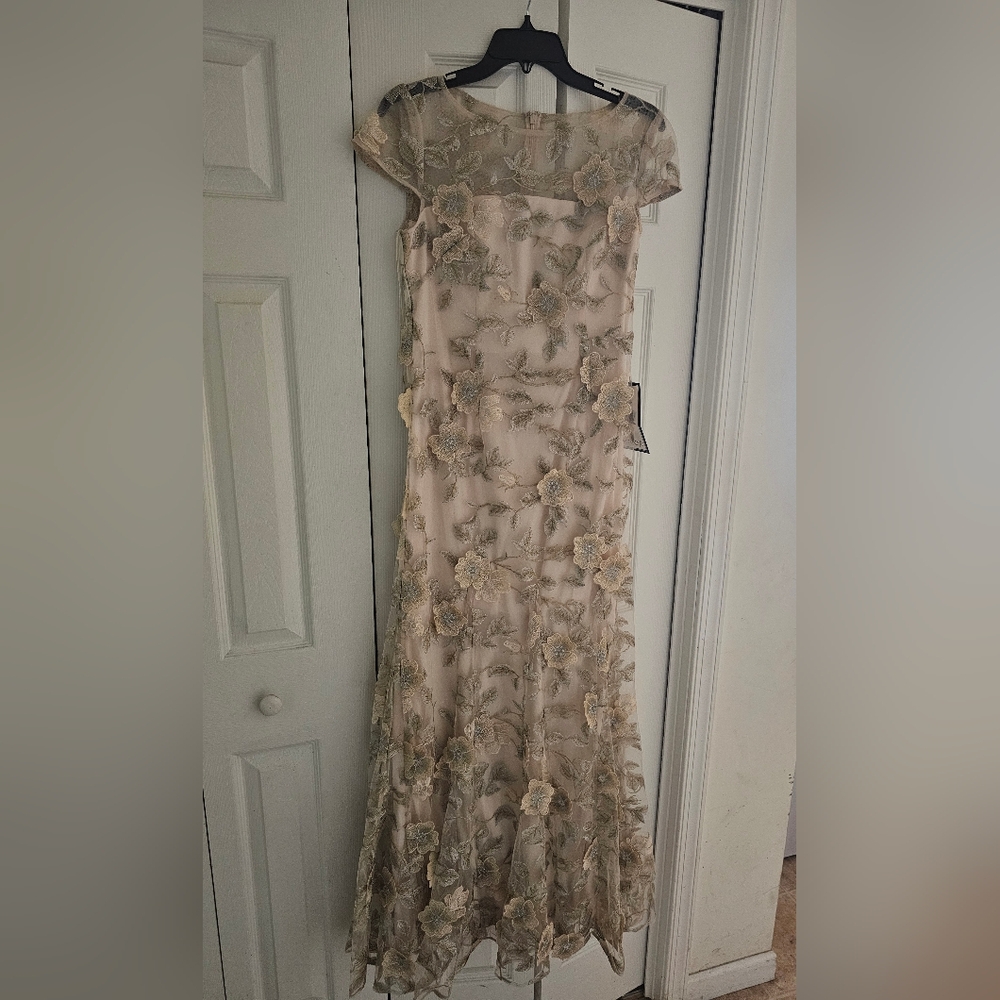 Floral Embroidered Sleeveless Dress